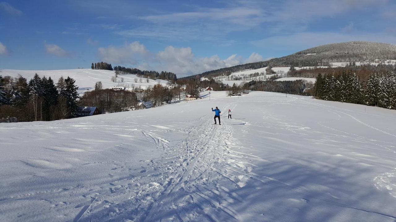 Knezice 25, Chalupa V Krkonosich Vrchlabí Esterno foto